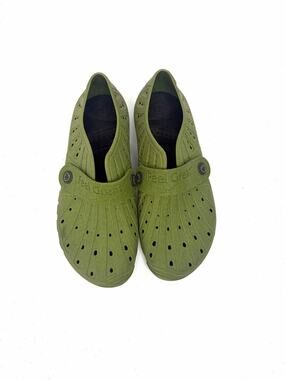 Barefooters Feel Great Green Slip On Shoes Italy EU 38 (Women's 7.5 Mens 5.5)